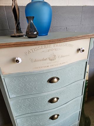 Cómoda /cajonera provenzal