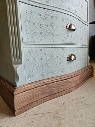 Cómoda /cajonera provenzal