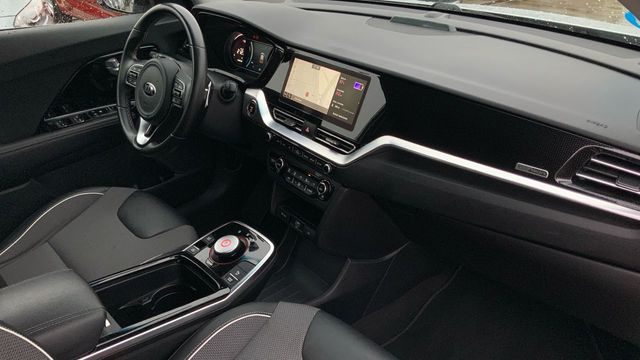 Kia Niro BEV 64KWH E-NIRO EMOTION 204 5P