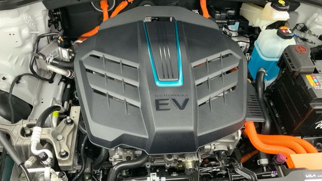 Kia Niro BEV 64KWH E-NIRO EMOTION 204 5P