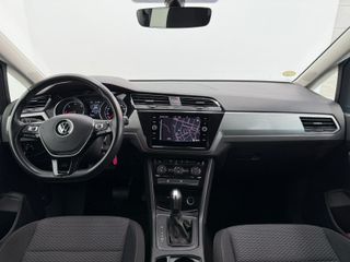 Volkswagen Touran 2021