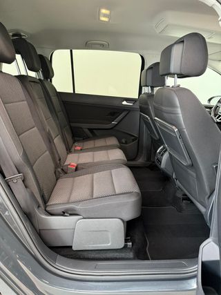 Volkswagen Touran 2021