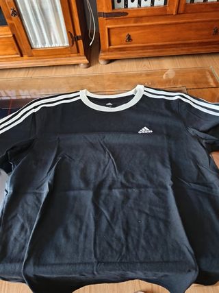 2 Camisetas Adidas - Negro y Gris