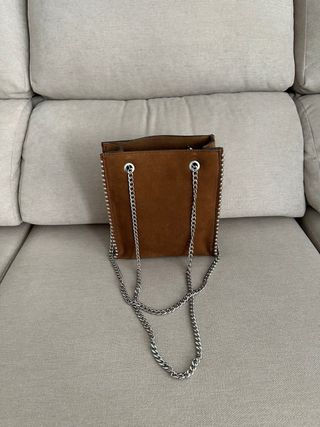 Bolso de piel de Zara