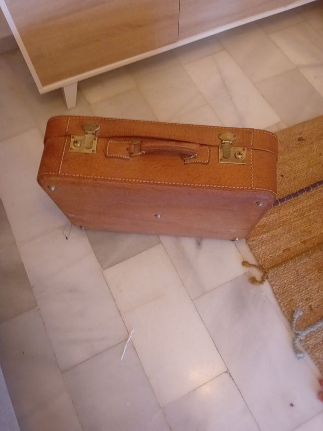 Maleta antigua