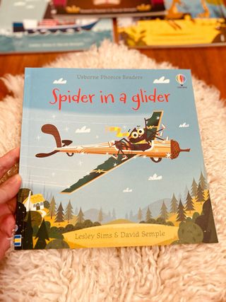 Spider in a Glider (Phonics Readers) 3-6años