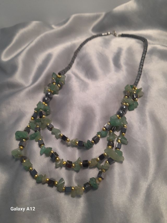 Gargantilla Jade-Hematites