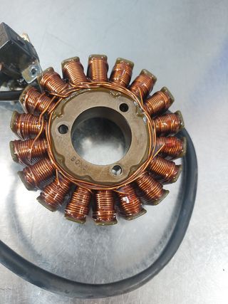 Alternador Suzuki Burgman 125 (2010) inyección 