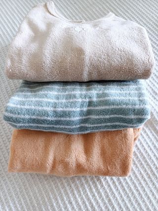 3 Pijamas terciopelo Bebé Vertbaudet 