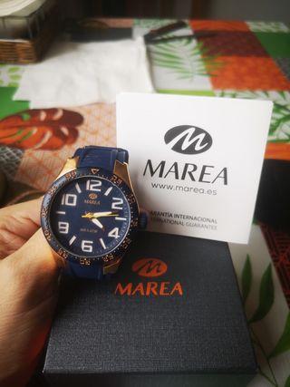 Reloj Marea Azul y Dorado