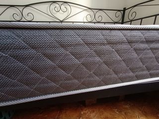 Cama negra hierro forjado + colchón