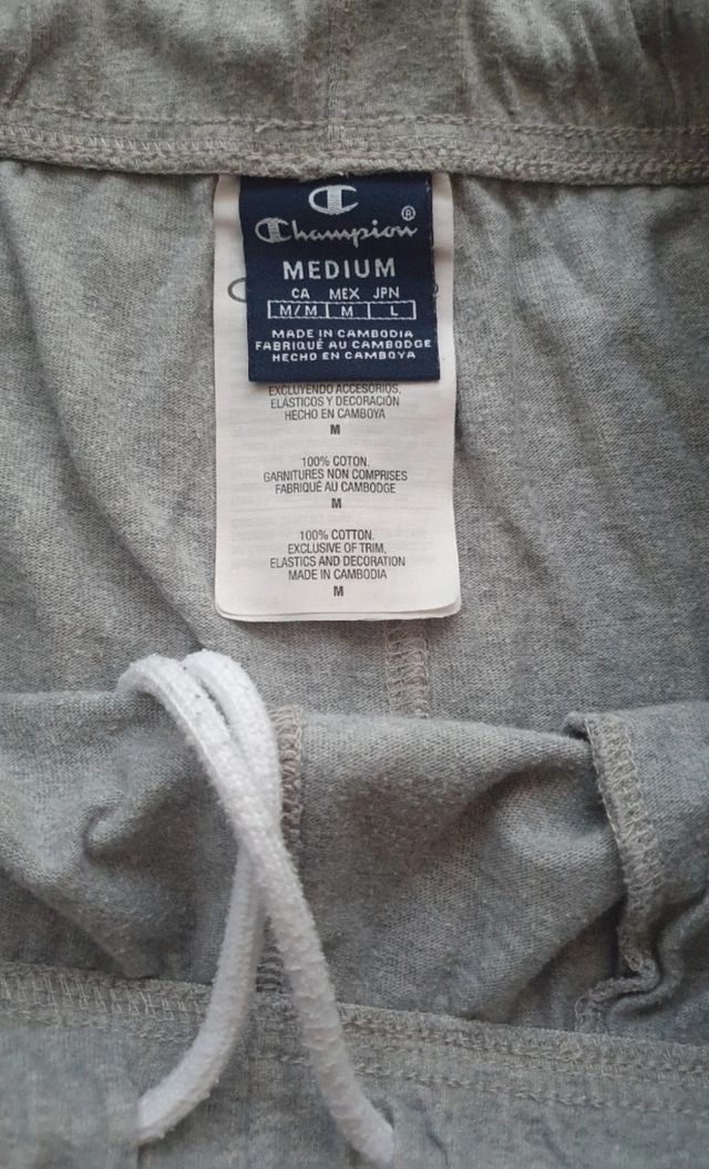 Shorts Champion Gris - Hombre