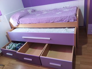 Habitación juvenil completa morada