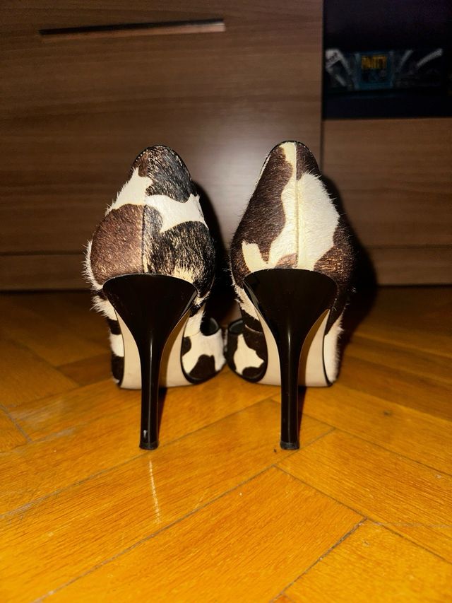 Salones Guess animal print - Tacón 10cm