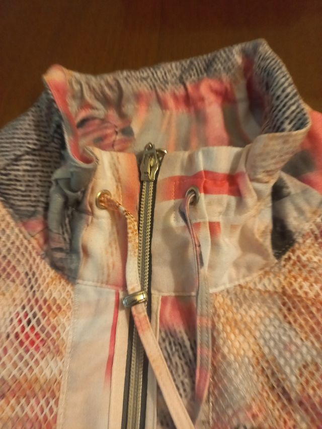 Chaqueta deportiva multicolor