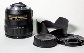 NIKKOR 24-85 mm - 1-3'5-4'5 G ED