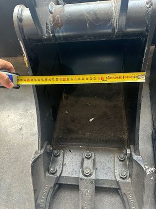 Cazos  Miniexcavadoras Case cx25d