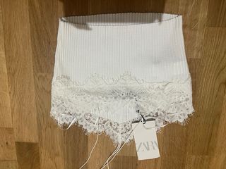 Top Zara blanco encaje