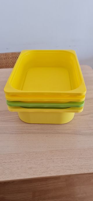 4 Cajas Trofast IKEA amarillas y verde
