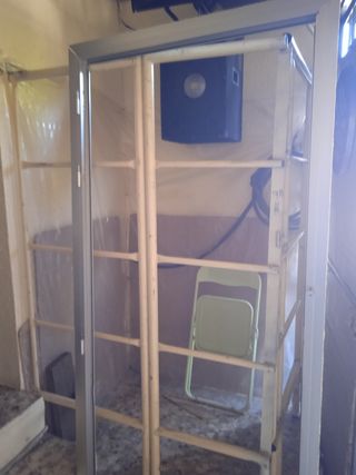 Puerta aluminio c/palanca y cerradura