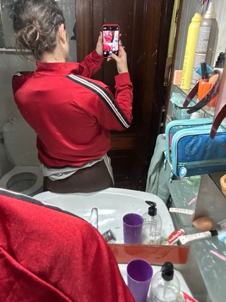 Chaqueta deportiva roja c/rayas