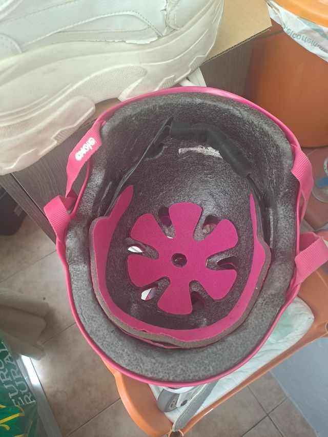 Casco patinaje rosa