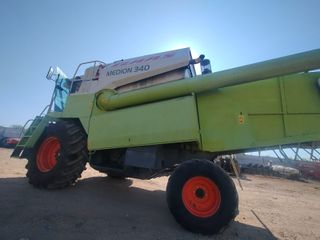 Cosechadora usada Claas Medium 340