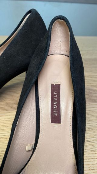 Zapatos Uterqüe negros de ante