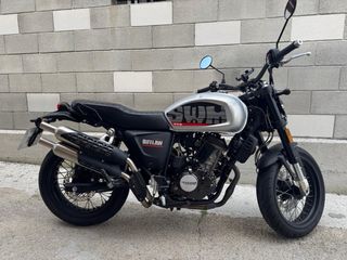 SWM Outlaw 125cc: Moto Retro

