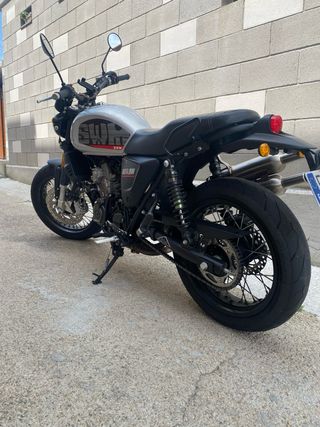 SWM Outlaw 125cc: Moto Retro
