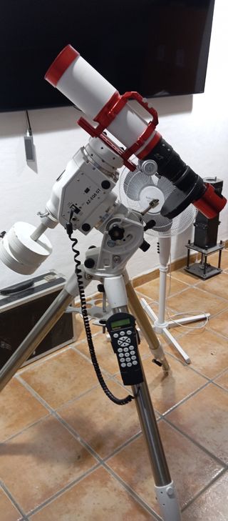 Telescopio Sky-Watcher AZ-EQ6 & William Optic GT81