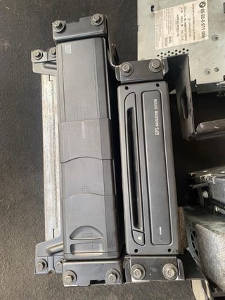 BMW E46 GPS original con cableado y pantalla 