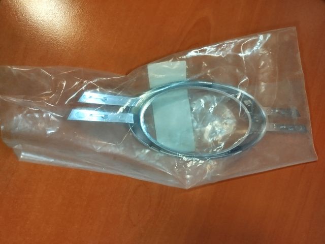 Molduras faros antiniebla Mercedes Clase C