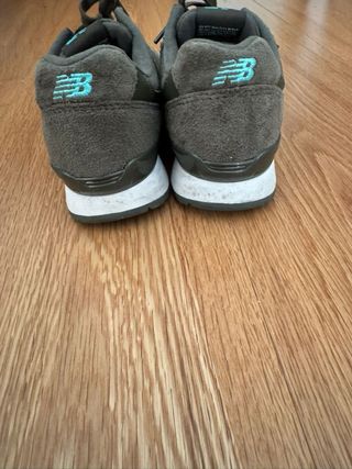 Zapatillas New Balance 996 - Verde Oliva