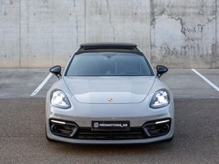Porsche Panamera 4 Sport Turismo PLATINUM 2023