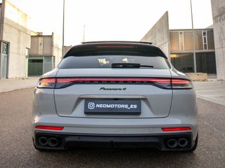Porsche Panamera 4 Sport Turismo PLATINUM 2023