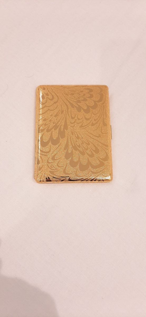 Pitillera dorada vintage