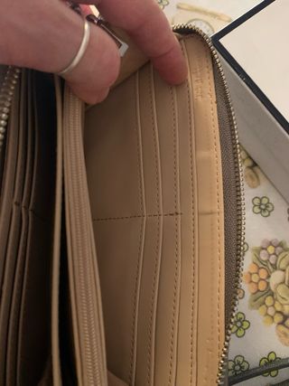 Portafoglio Guess grigio