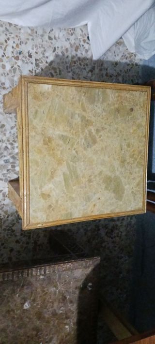 Mesa de centro antigua - Madera y mármol