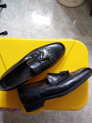 Zapatos YANKO piel negros