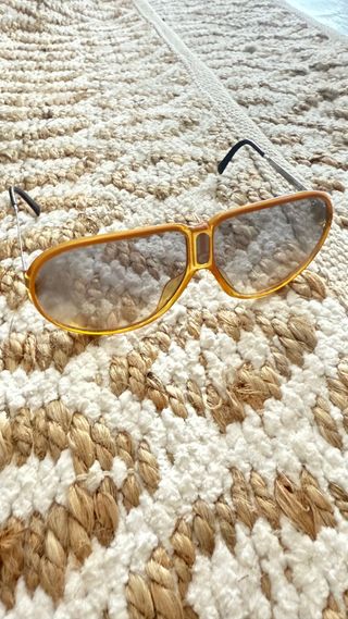 Carrera 5592: gafas de sol vintage