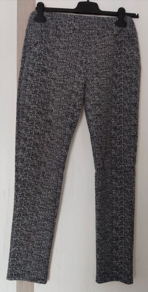 Pantalones grises y negros -talla XL