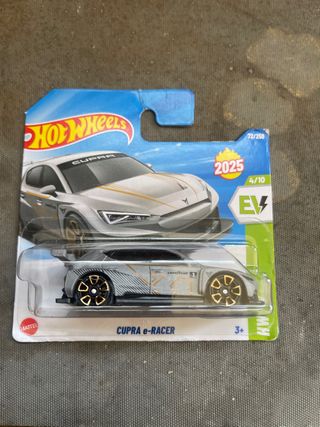 Hot Wheels CuPRA e-Racer 2025