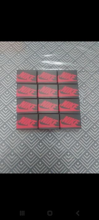 Portachiavi Scarpe Nike Air Jordan Contattatemi