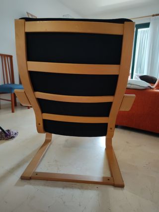 Sillón madera y tela negro