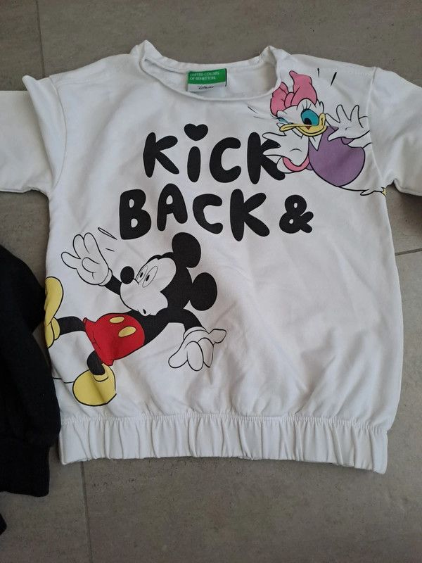 2 maglie Benetton bambina 4 anni 104 cm Ottime