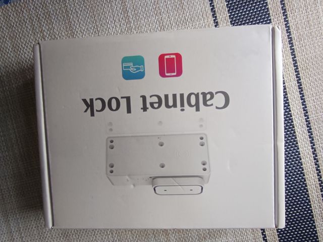 Cerradura inteligente armario