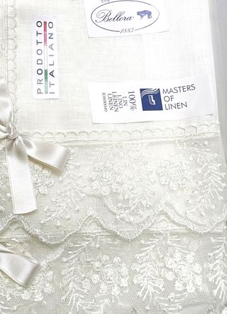 Bellora - Centrini in lino, pizzo bianco