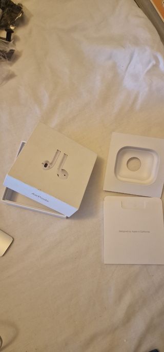 Solo Caja AirPods Apple - soli caja Auriculares