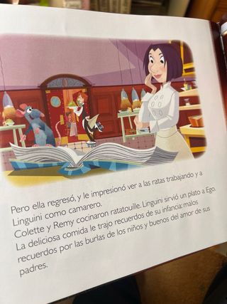 Libros y DVDs Disney Pixar